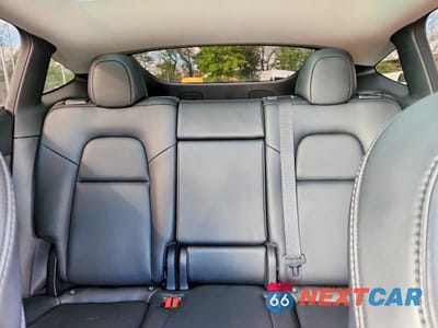 Zdjęcie 10 z 13 samochodu: 2022 TESLA MODEL Y VIN:7SAYGDEE1NF447829 - miniatura