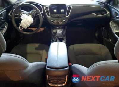 Zdjęcie 8 z 12 samochodu: 2025 CHEVROLET MALIBU LT VIN:1G1ZD5ST4SF145535 - miniatura