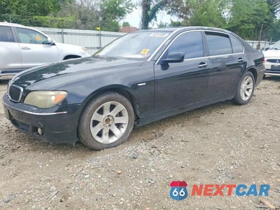 2007 BMW 750 WBAHN83517DT65944 - główne zdjęcie licytacji z USA - miniatura