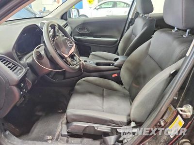 Zdjęcie 7 z 13 samochodu: 2019 HONDA HR-V LX VIN:3CZRU6H34KG723338 - miniatura