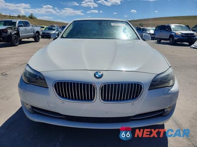 Piąte zdjęcie samochodu w środku: 2012 BMW 528 I VIN:WBAXG5C5XCDW24039 - miniatura