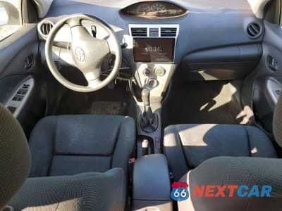 Zdjęcie 8 z 12 samochodu: 2010 TOYOTA YARIS BASE VIN:JTDBT4K39A4077362 - miniatura