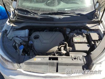 Zdjęcie 11 z 12 samochodu: 2016 KIA SOUL BASE VIN:KNDJN2A25G7389091 - miniatura