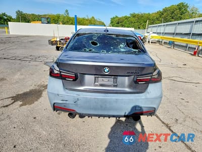 Zdjęcie 6 z 12 samochodu: 2013 BMW 335 I VIN:WBA3A9G51DNP37987 - miniatura