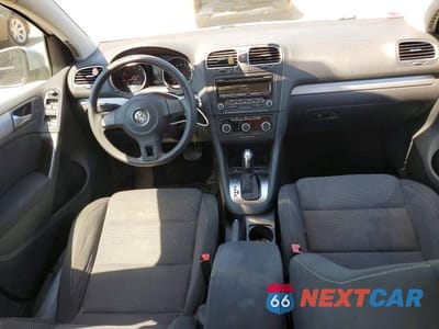 Zdjęcie 8 z 13 samochodu: 2014 VOLKSWAGEN GOLF VIN:WVWDB7AJ5EW011818 - miniatura