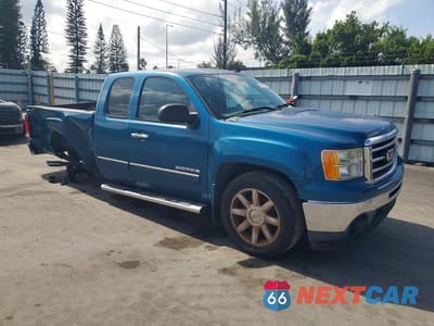 Czwarte zdjęcie samochodu z boku: 2012 GMC SIERRA C1500 SL VIN:1GTR1UEA3CZ136829 - miniatura