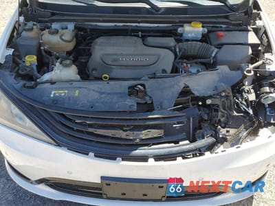 Zdjęcie 12 z 13 samochodu: 2019 CHRYSLER PACIFICA HYBRID LIMITED VIN:2C4RC1N71KR657747 - miniatura