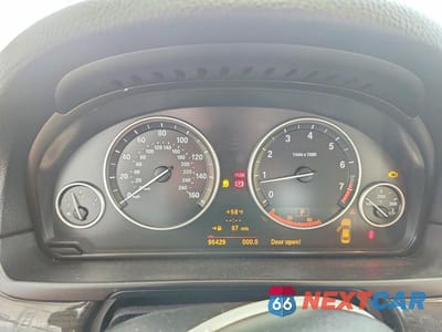 Zdjęcie 9 z 12 samochodu: 2011 BMW 550I VIN:WBAFR9C58BC270071 - miniatura