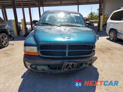 Piąte zdjęcie samochodu w środku: 1998 DODGE DAKOTA VIN:1B7FL26YXWS767376 - miniatura