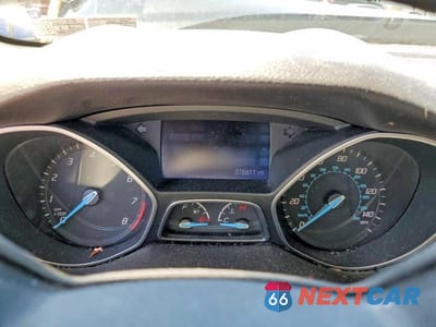 Zdjęcie 9 z 12 samochodu: 2013 FORD FOCUS SE VIN:1FADP3F25DL274716 - miniatura