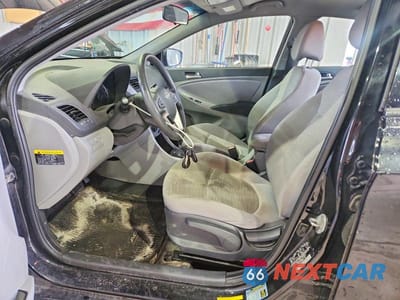 Zdjęcie 7 z 12 samochodu: 2016 HYUNDAI ACCENT SE VIN:KMHCT4AE1GU075391 - miniatura