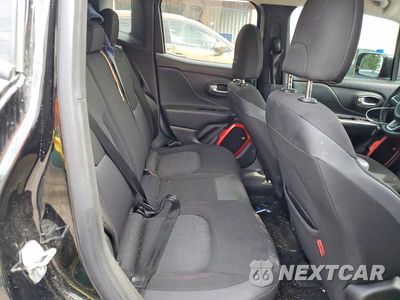 Zdjęcie 10 z 12 samochodu: 2019 JEEP RENEGADE TRAILHAWK VIN:ZACNJBC14KPJ85683 - miniatura