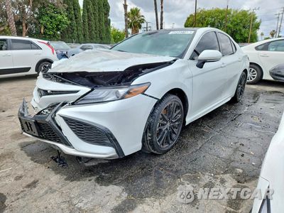2024 TOYOTA CAMRY XSE 4T1K61AK0RU227283 - główne zdjęcie licytacji z USA - miniatura