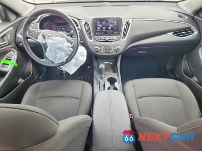 Zdjęcie 8 z 12 samochodu: 2019 CHEVROLET MALIBU LT VIN:1G1ZD5ST6KF113234 - miniatura