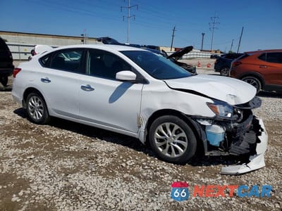 Czwarte zdjęcie samochodu z boku: 2018 NISSAN SENTRA SV VIN:3N1AB7AP1JY257794 - miniatura