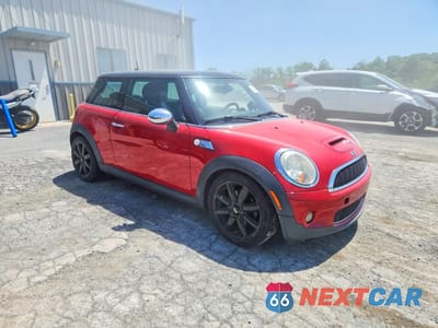 Czwarte zdjęcie samochodu z boku: 2009 MINI COOPER S VIN:WMWMF73579TW83761 - miniatura