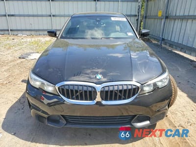 Piąte zdjęcie samochodu w środku: 2019 BMW 330XI VIN:WBA5R7C59KAJ87308 - miniatura