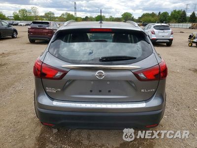 Zdjęcie 6 z 13 samochodu: 2017 NISSAN ROGUE SPORT SL VIN:JN1BJ1CR0HW104604 - miniatura