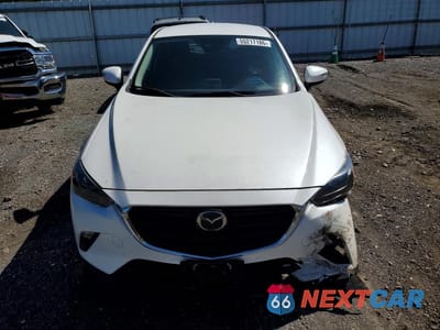 Piąte zdjęcie samochodu w środku: 2020 MAZDA CX-3 SPORT VIN:JM1DKDB70L1474834 - miniatura