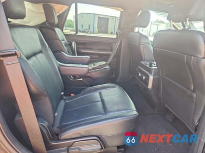 Zdjęcie 10 z 12 samochodu: 2021 FORD EXPEDITION XLT VIN:1FMJU1HT8MEA43566 - miniatura