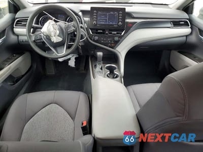 Zdjęcie 8 z 12 samochodu: 2023 TOYOTA CAMRY LE VIN:4T1C11AK3PU821043 - miniatura