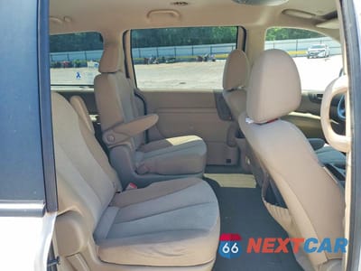 Zdjęcie 11 z 13 samochodu: 2011 KIA SEDONA LX VIN:KNDMG4C77B6385862 - miniatura