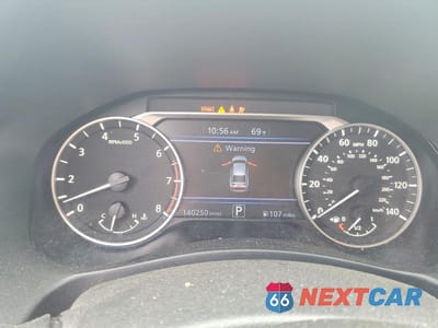 Zdjęcie 9 z 12 samochodu: 2019 NISSAN ALTIMA SR VIN:1N4BL4CV1KC134537 - miniatura