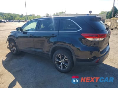 Drugie zdjęcie samochodu z przodu: 2017 TOYOTA HIGHLANDER LE PLUS VIN:5TDBZRFH0HS420043 - miniatura