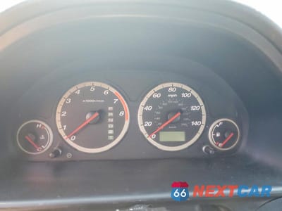 Zdjęcie 9 z 13 samochodu: 2003 HONDA CR-V LX VIN:JHLRD68413C000679 - miniatura