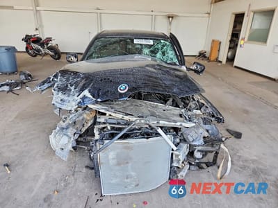 Piąte zdjęcie samochodu w środku: 2018 BMW 540 I VIN:WBAJE5C53JWA93413 - miniatura