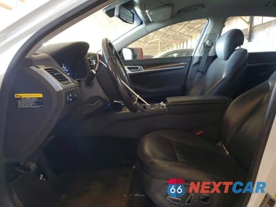 Zdjęcie 7 z 12 samochodu: 2015 HYUNDAI GENESIS 3.8L VIN:KMHGN4JE0FU100131 - miniatura