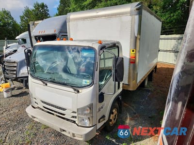 2019 ISUZU NPR HD BOX TRUCK 54DB4W1B0KS811347 - główne zdjęcie licytacji z USA - miniatura