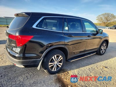 Trzecie zdjęcie samochodu z tyłu: 2018 HONDA PILOT EXL VIN:5FNYF6H53JB045070 - miniatura