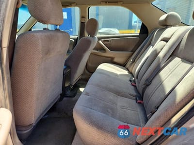 Zdjęcie 10 z 12 samochodu: 2000 TOYOTA CAMRY LE VIN:JT2BG22K2Y0395768 - miniatura