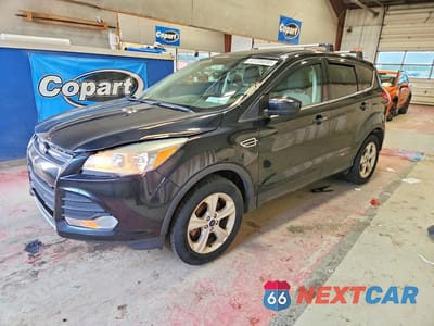 2015 FORD ESCAPE SE 1FMCU9GX7FUB42870 - główne zdjęcie licytacji z USA - miniatura