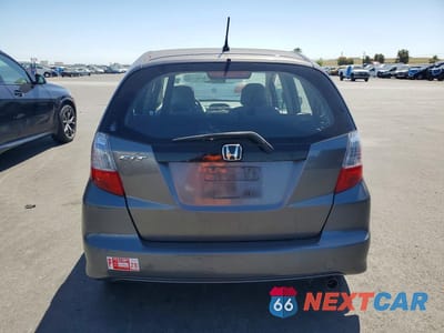 Zdjęcie 6 z 12 samochodu: 2012 HONDA FIT VIN:JHMGE8H3XCC000473 - miniatura