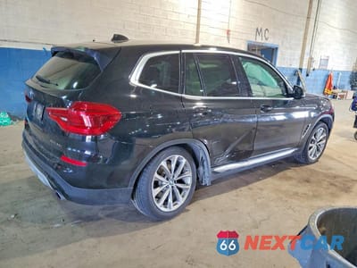 Trzecie zdjęcie samochodu z tyłu: 2019 BMW X3 XDRIVE30I VIN:5UXTR9C58KLP82322 - miniatura