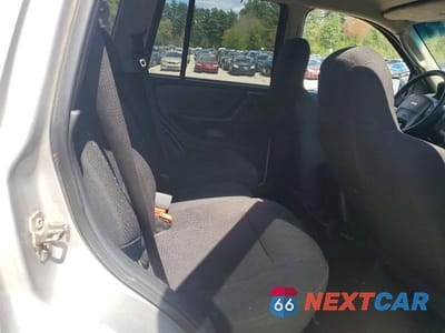 Zdjęcie 11 z 13 samochodu: 2004 JEEP GRAND CHEROKEE LAREDO VIN:1J4GW48S74C248190 - miniatura