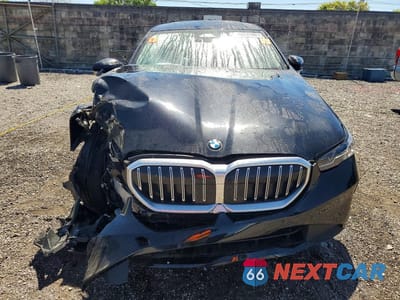 Piąte zdjęcie samochodu w środku: 2025 BMW 530 I VIN:WBA43FJ06SCU04882 - miniatura