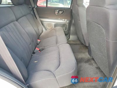 Zdjęcie 11 z 13 samochodu: 2004 CHEV BLAZER VIN:1GNCS13X74K157628 - miniatura
