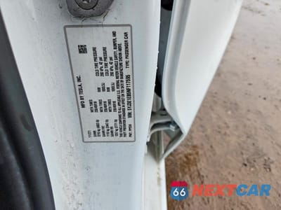Zdjęcie 12 z 12 samochodu: 2022 TESLA MODEL 3 VIN:5YJ3E1EB5NF117595 - miniatura