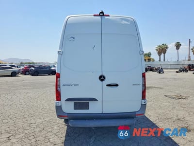 Zdjęcie 6 z 14 samochodu: 2022 MERCEDES BENZ SPRINTER 2500 VIN:W1Y4ECHY5NT081223 - miniatura