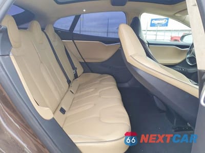 Zdjęcie 10 z 12 samochodu: 2012 TESLA MODEL S VIN:5YJSA1DP9CFP02696 - miniatura