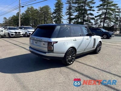 Czwarte zdjęcie samochodu z boku: 2018 LAND ROVER RANGE ROVER SUPERCHARGED VIN:SALGS2RE4JA504820 - miniatura