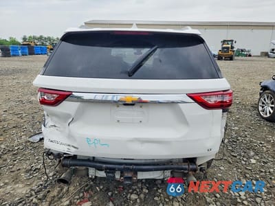 Zdjęcie 6 z 14 samochodu: 2018 CHEVROLET TRAVERSE LT VIN:1GNEVHKW5JJ120208 - miniatura