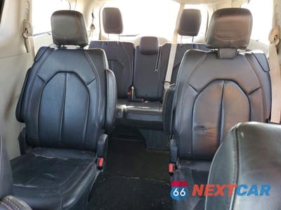 Zdjęcie 10 z 13 samochodu: 2018 CHRYSLER PACIFICA TOURING L VIN:2C4RC1BG2JR120727 - miniatura