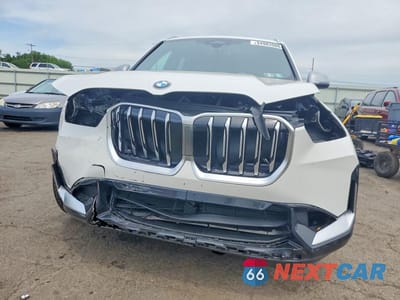 Piąte zdjęcie samochodu w środku: 2024 BMW X1 XDRIVE28I VIN:WBX73EF02R5Y31805 - miniatura