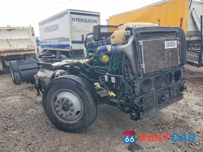 Czwarte zdjęcie samochodu z boku: 2027 VOLVO VNR TRUCK CAB AND CHASSIS VIN:4V4WC9EG2RN638475 - miniatura
