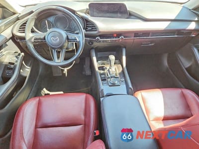 Zdjęcie 8 z 12 samochodu: 2024 MAZDA 3 PREFERRED VIN:3MZBPBCM8RM402483 - miniatura