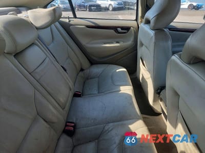 Zdjęcie 10 z 12 samochodu: 2004 VOLVO S60 VIN:YV1RS61T042326379 - miniatura